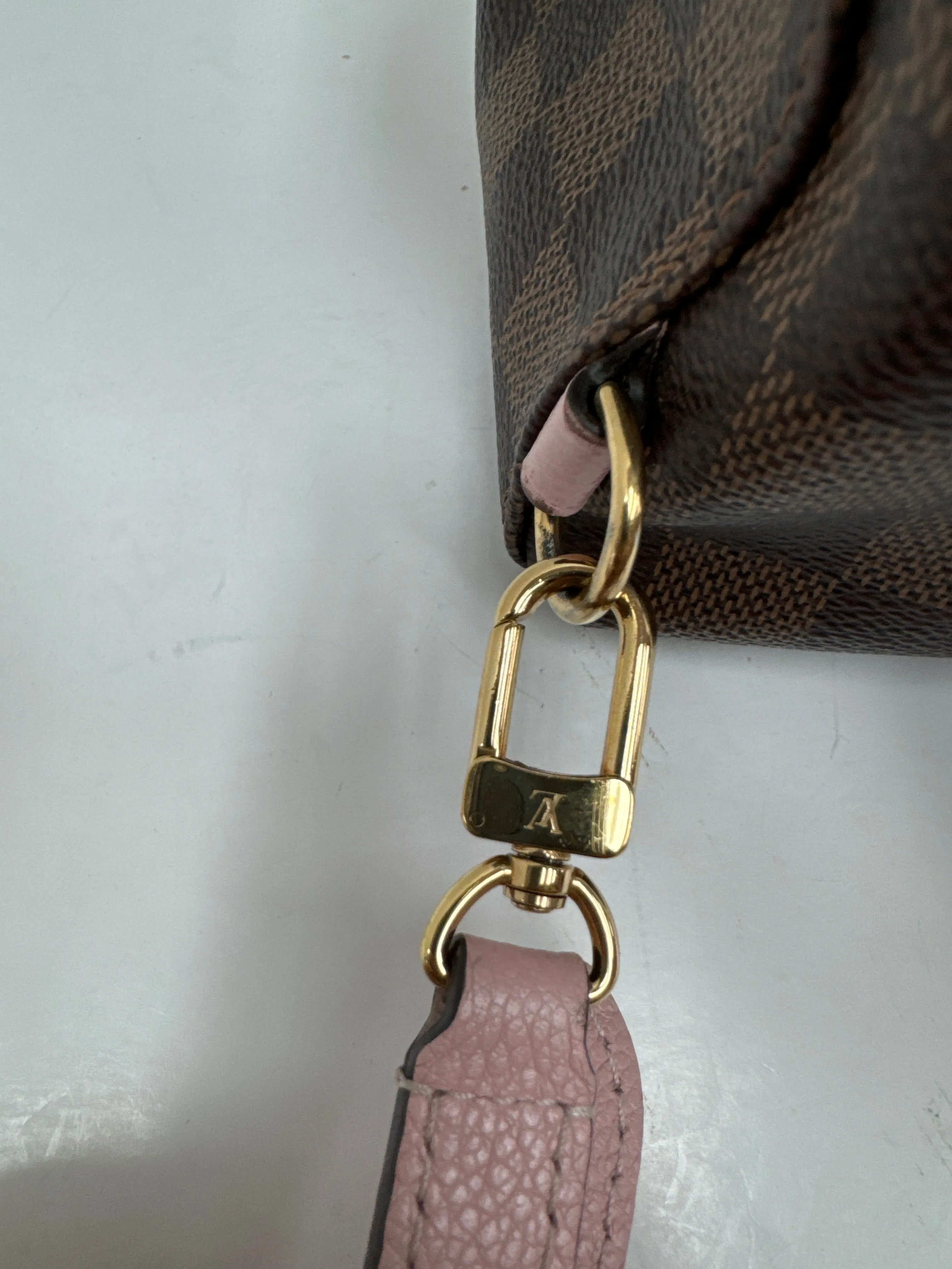 Backpack Designer By Louis Vuitton, Size: Small