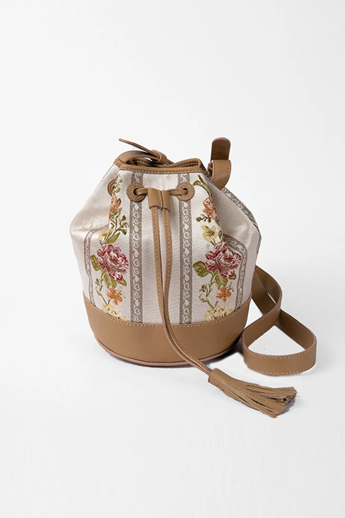 Begonia Beige Leather Bucket Bag