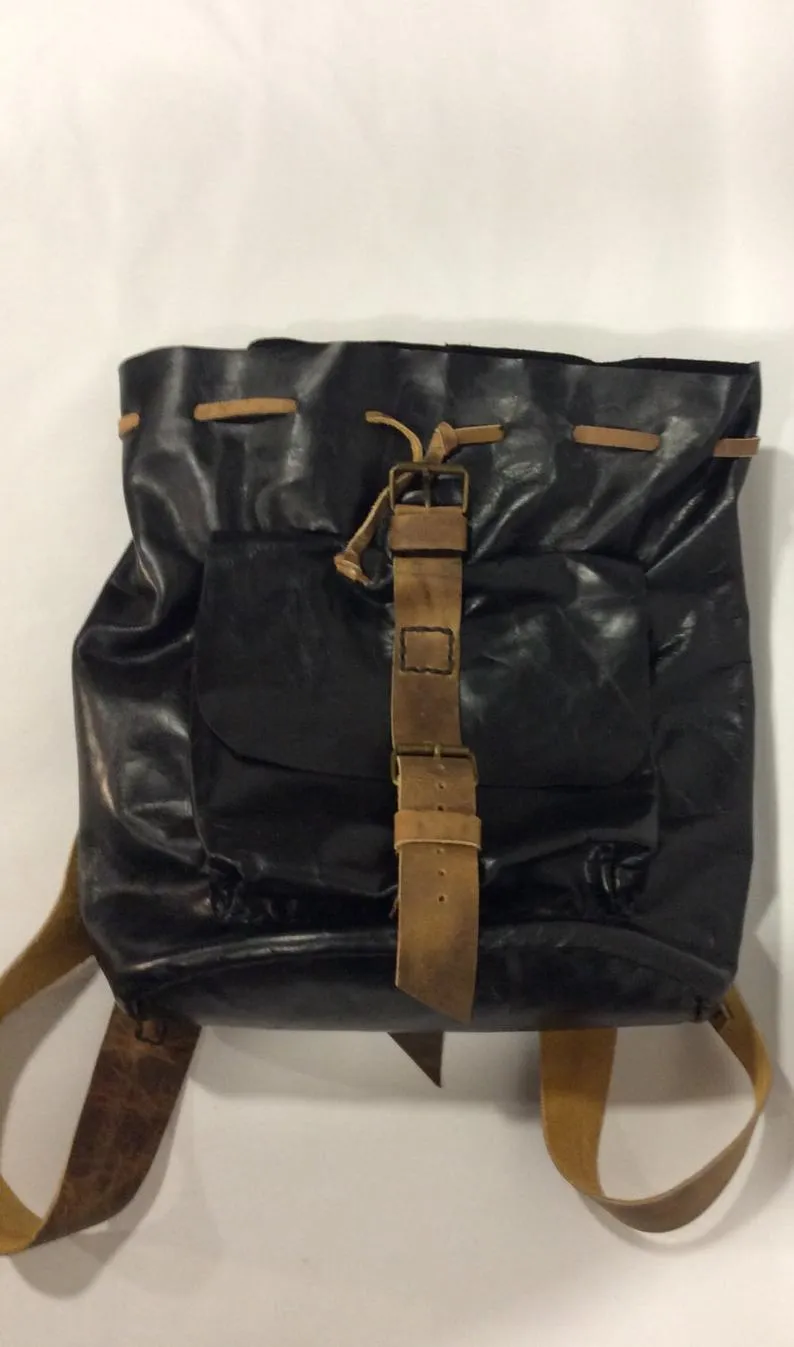 Black Leather Backpack for Weekend Trip-Custom Leather Backpack
