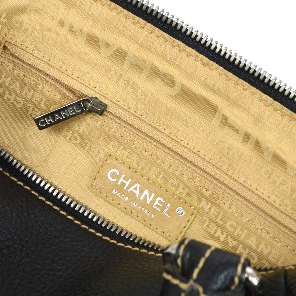 CHANEL 2003-2004 Black Caviar Skin Tassel Handbag 30420