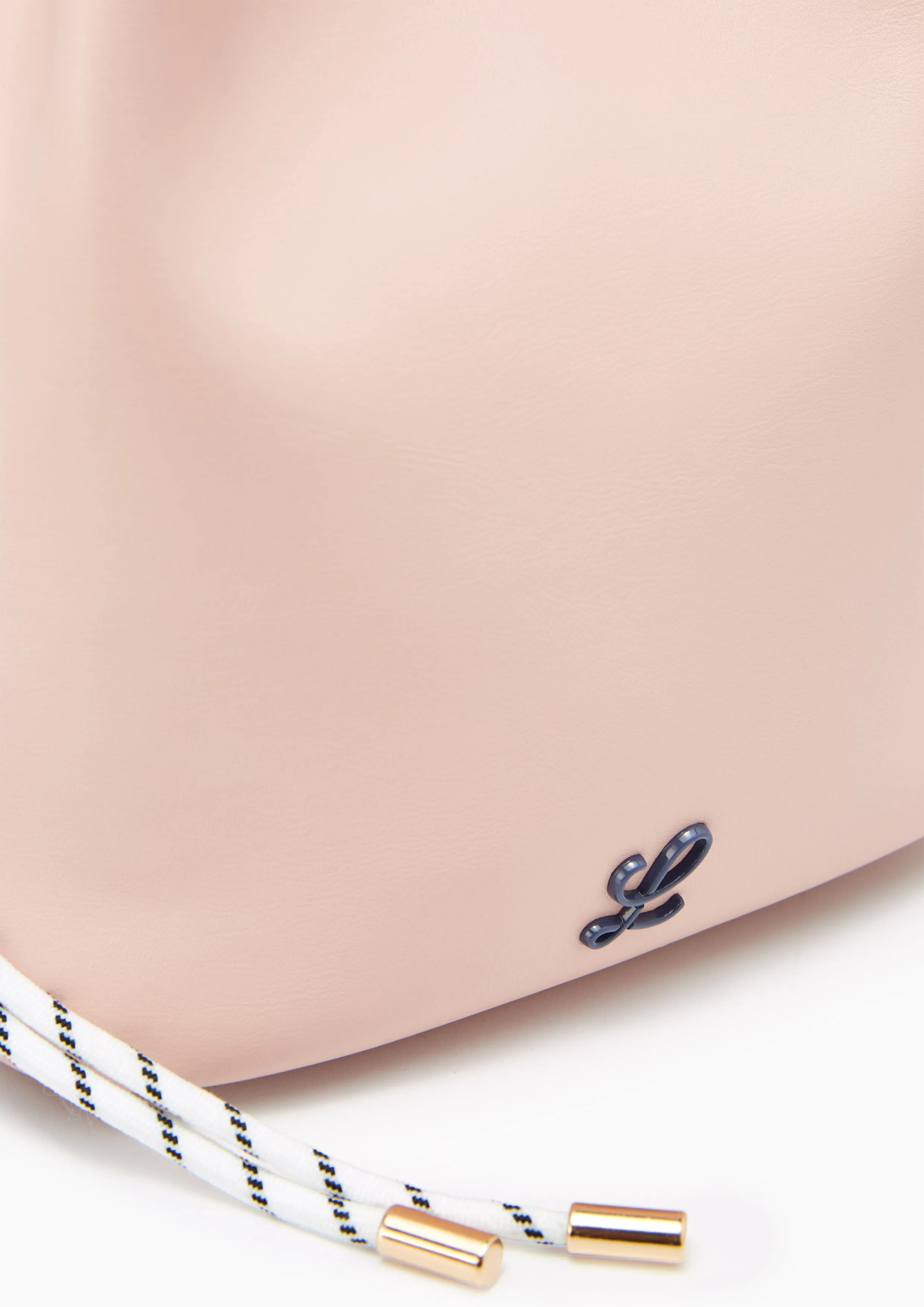 Collyn S Bucket Bag Pink