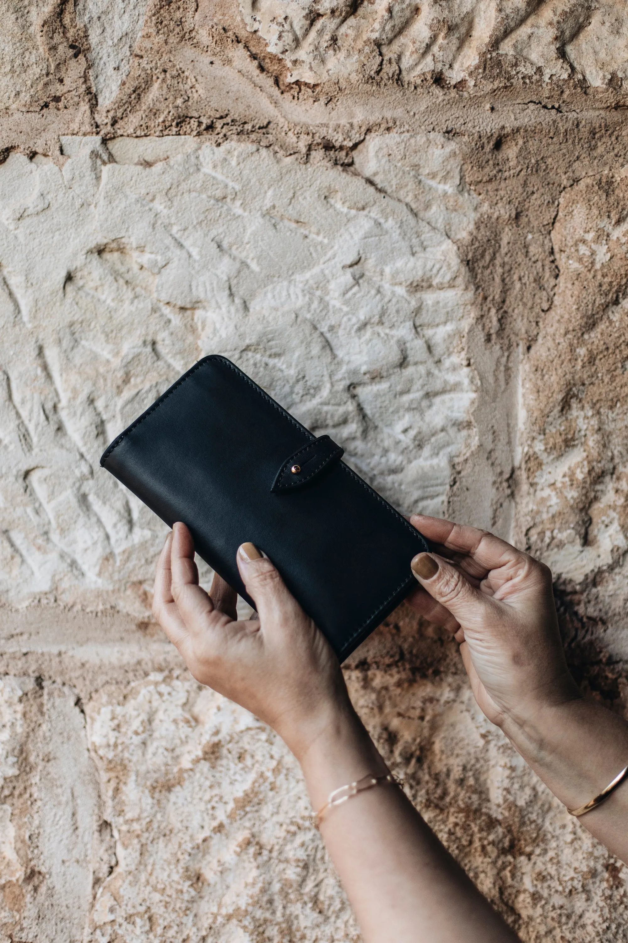 NEW Ladies Classic Wallet