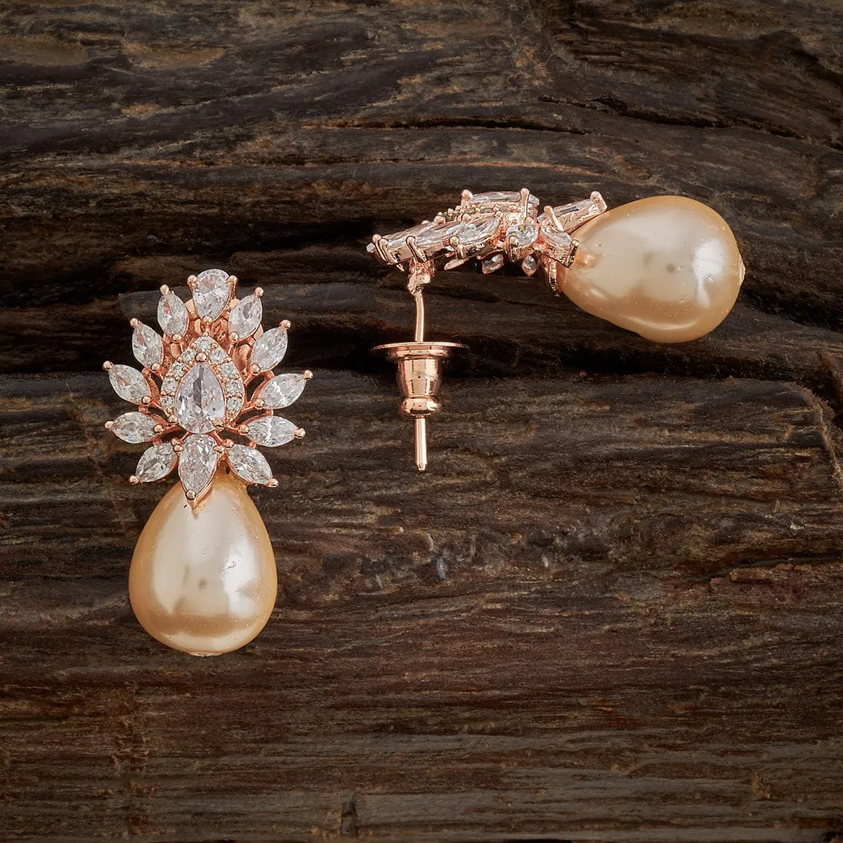 Zircon Earring 163880
