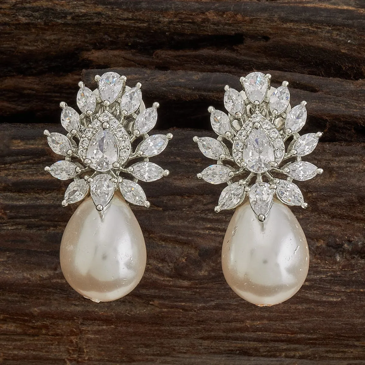 Zircon Earring 163880